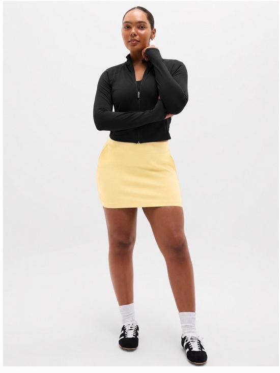 Athleta Pants - Athleta Butter Yellow Brooklyn Mid Rise Skort Size 12